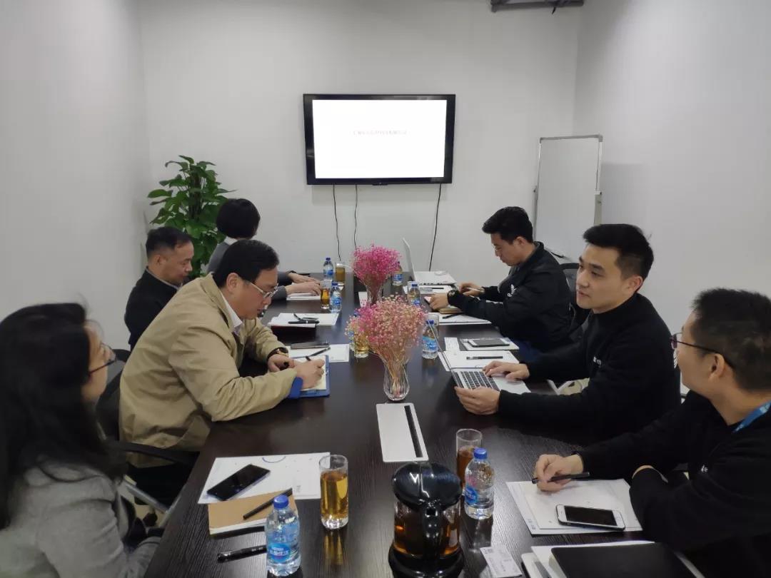 上海市經(jīng)信委何勇處長帶隊考察星谷云，政府、協(xié)會、企業(yè)三方互動，賦能中國B2B企業(yè)跨境轉(zhuǎn)型升級